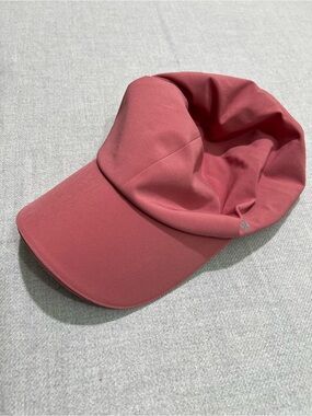 NWOT Lululemon Dusty Rose with Quick Adjustable Size Baseball Cap